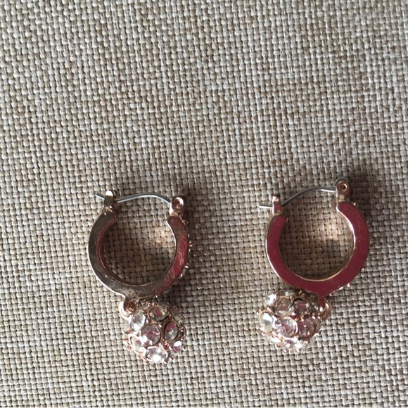 Jewelry Bundle: 8 pieces: 3 Earrings, 1 anklet, 1 ring, 1 bracelet, 1 bangle ✂️ - Picture 13 of 16